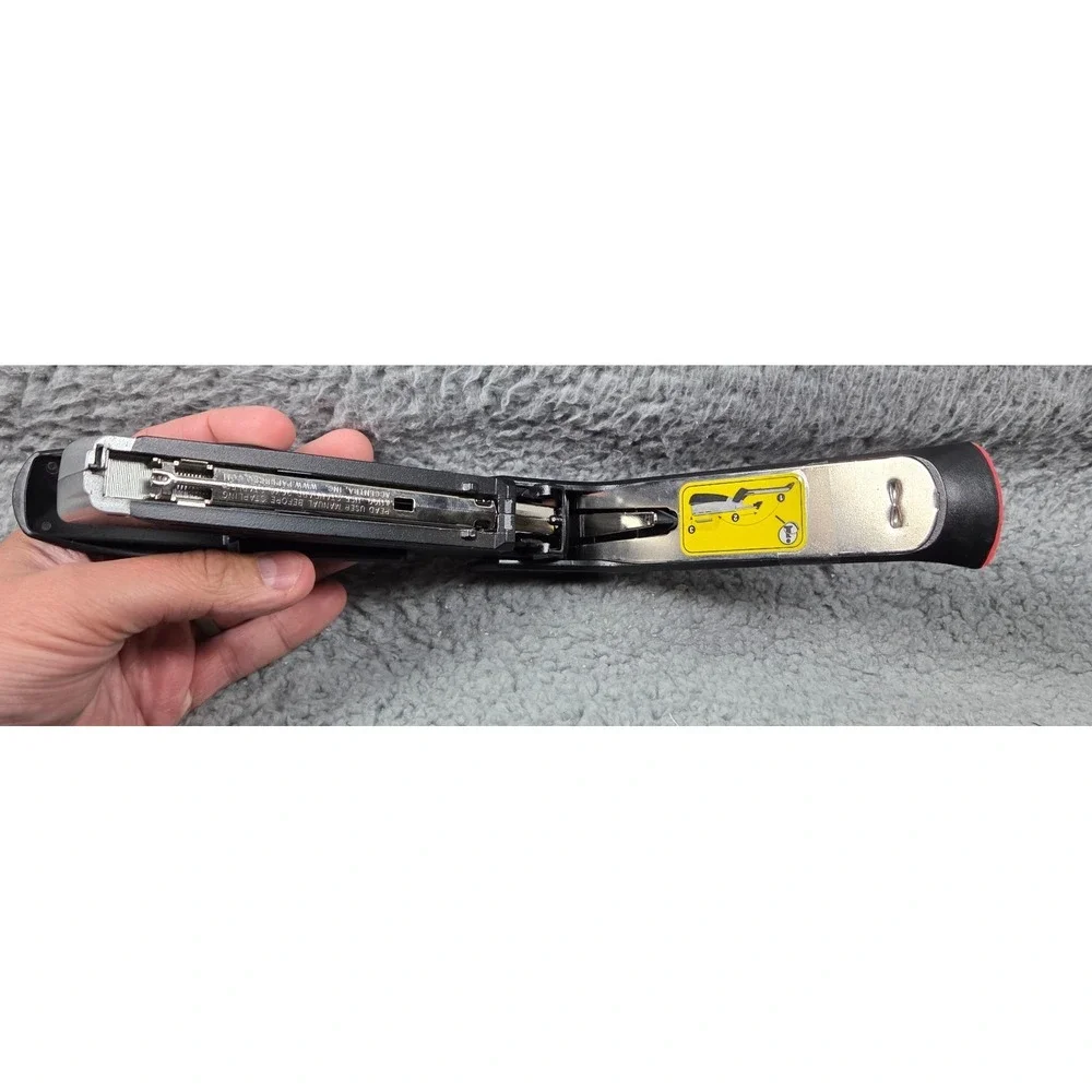 Paper Pro The Prodigy One Finger 25 Sheet Manual Power Stapler Black WORKS GREAT